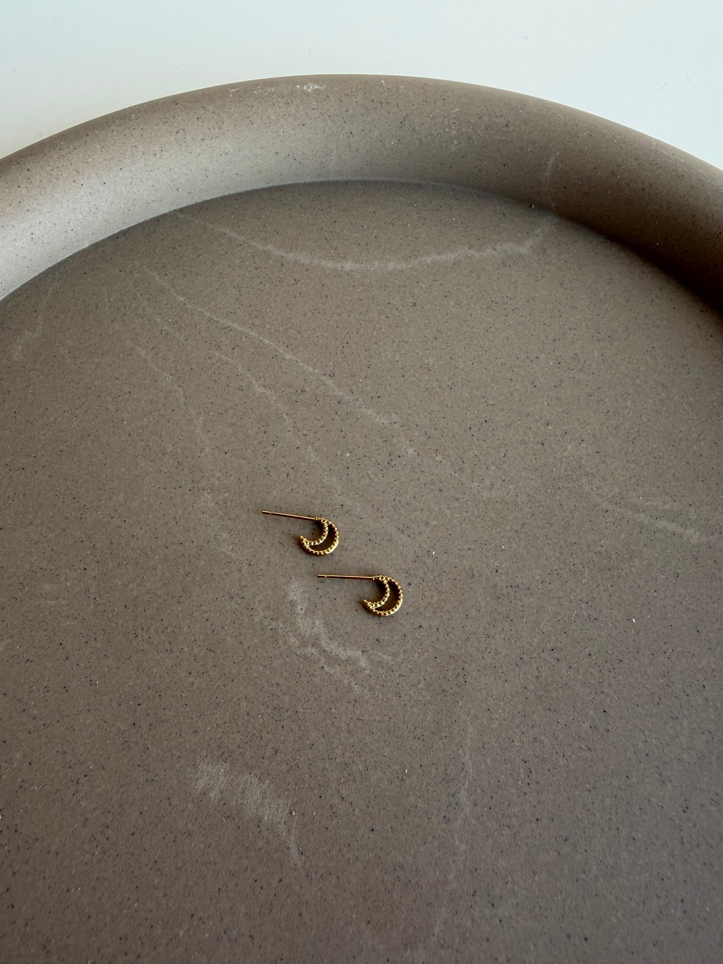 Mini moon gold