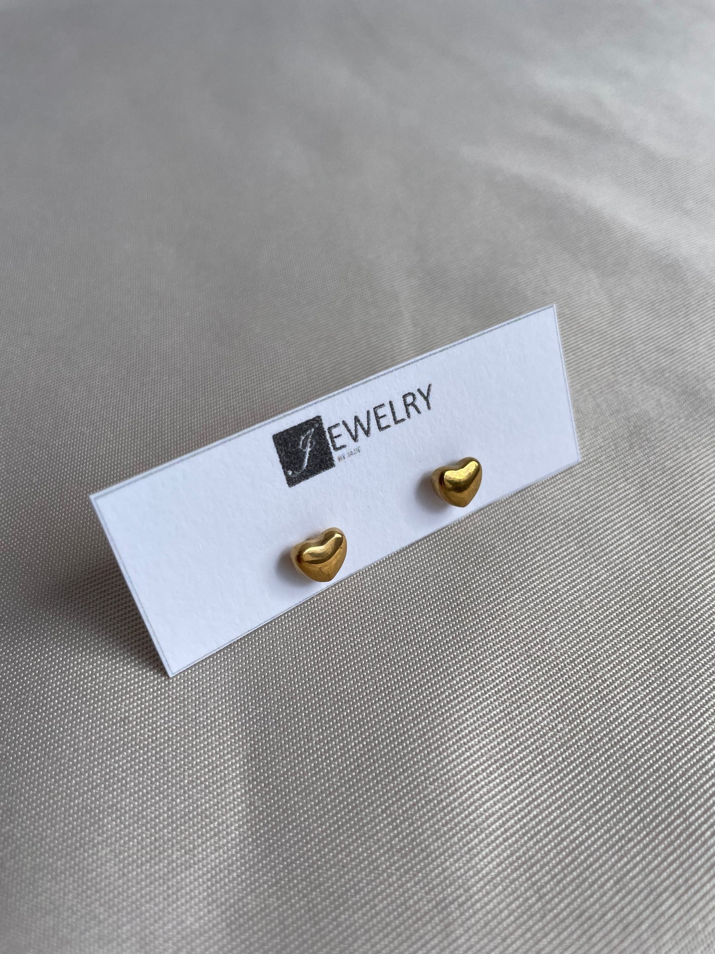 Heart studs