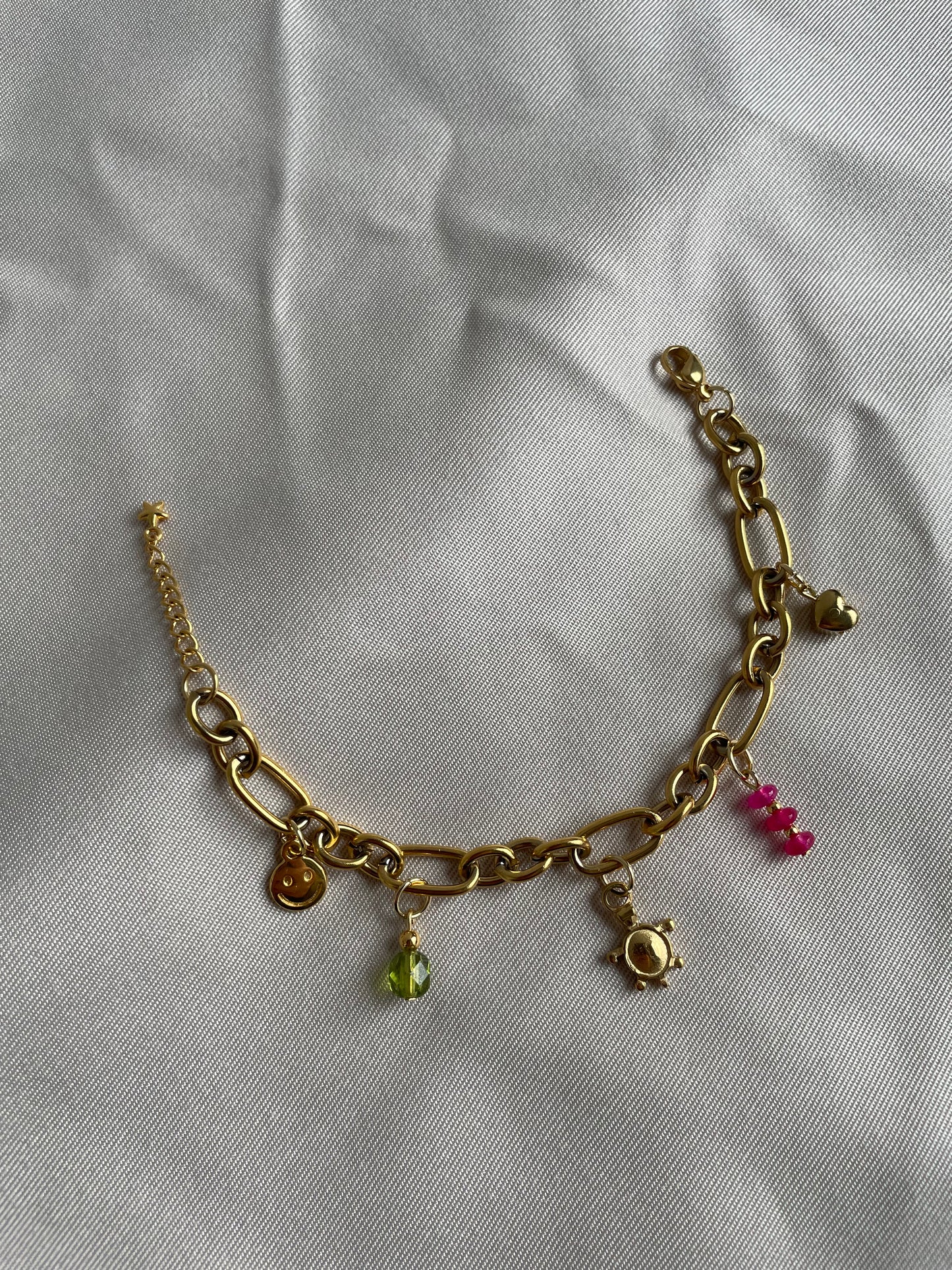 Charm bracelet
