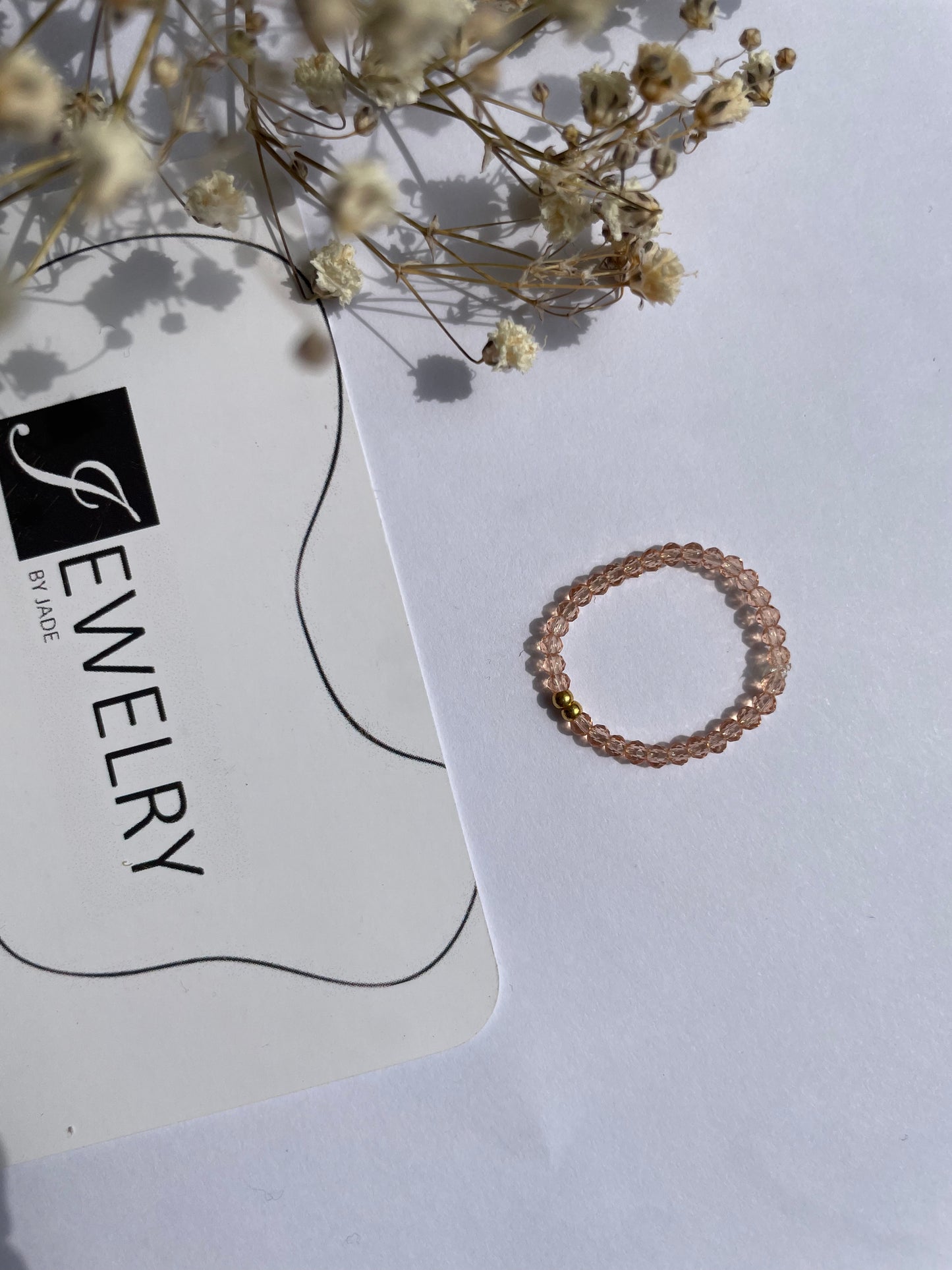 Ring nude