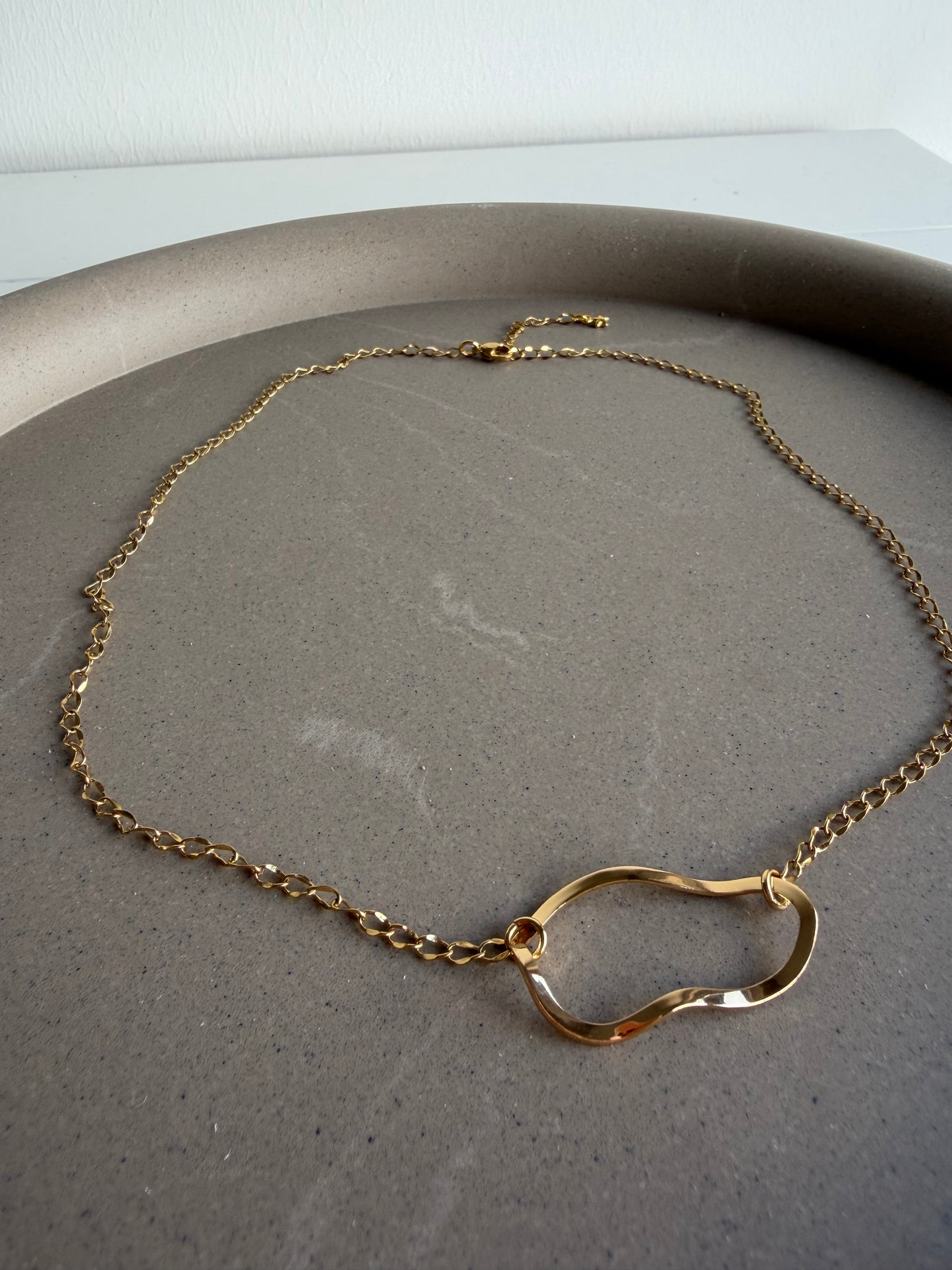 Alba necklace