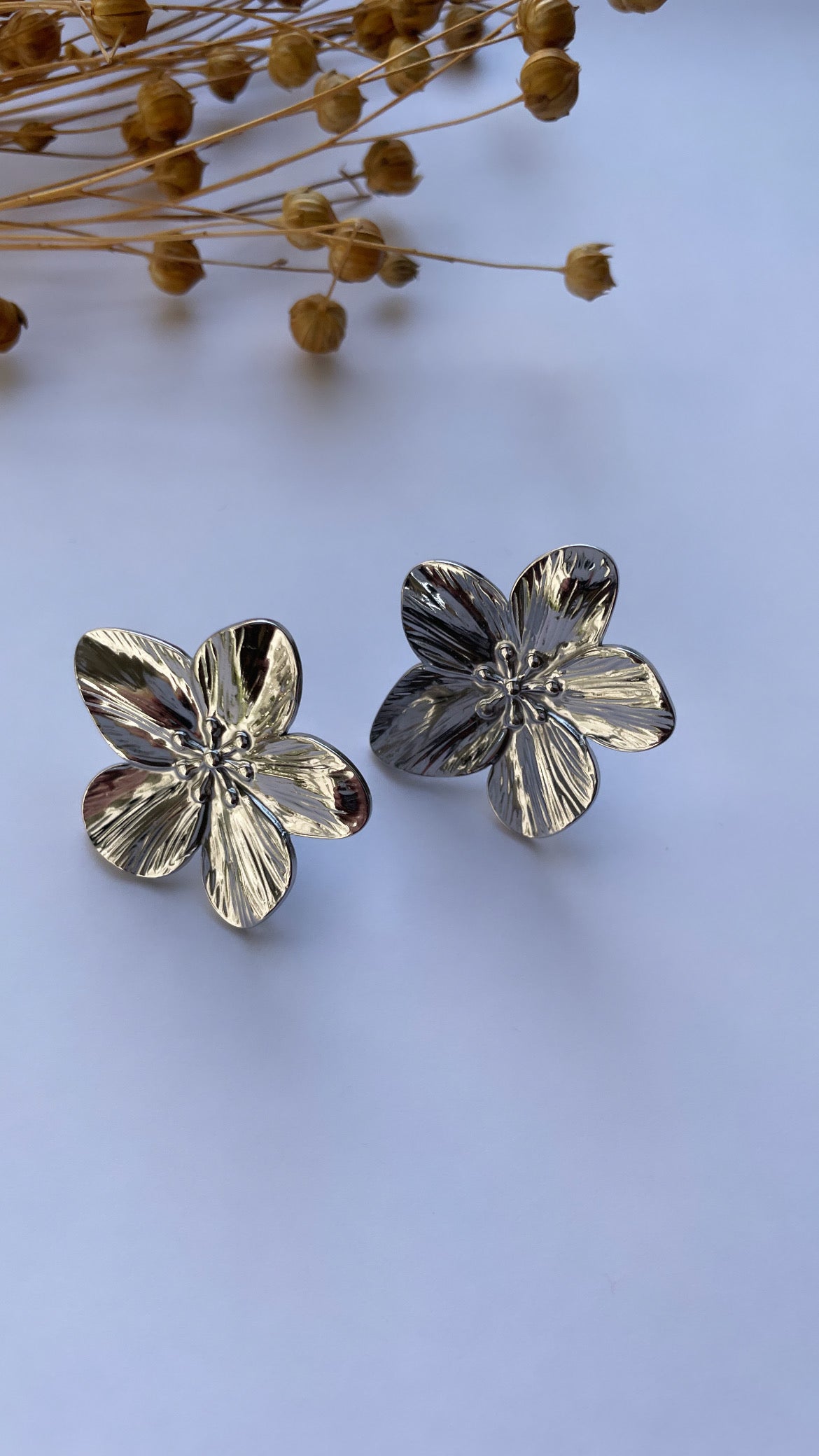 Silver flower
