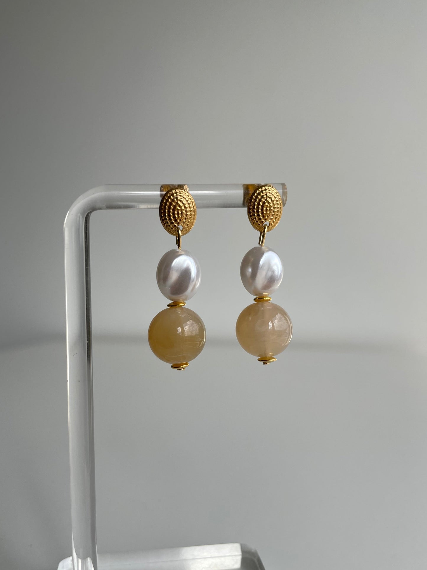 Honey pearl