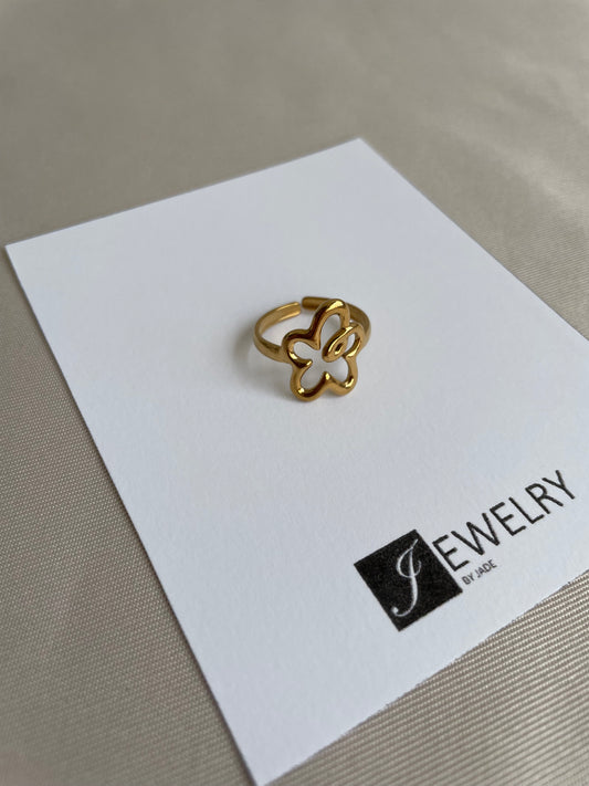 Golden flower ring